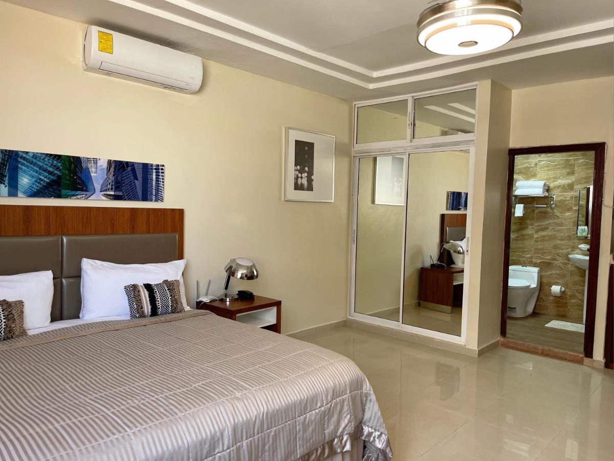 Hotel Libertad At Historic Main Street Santo Domingo Eksteriør bilde