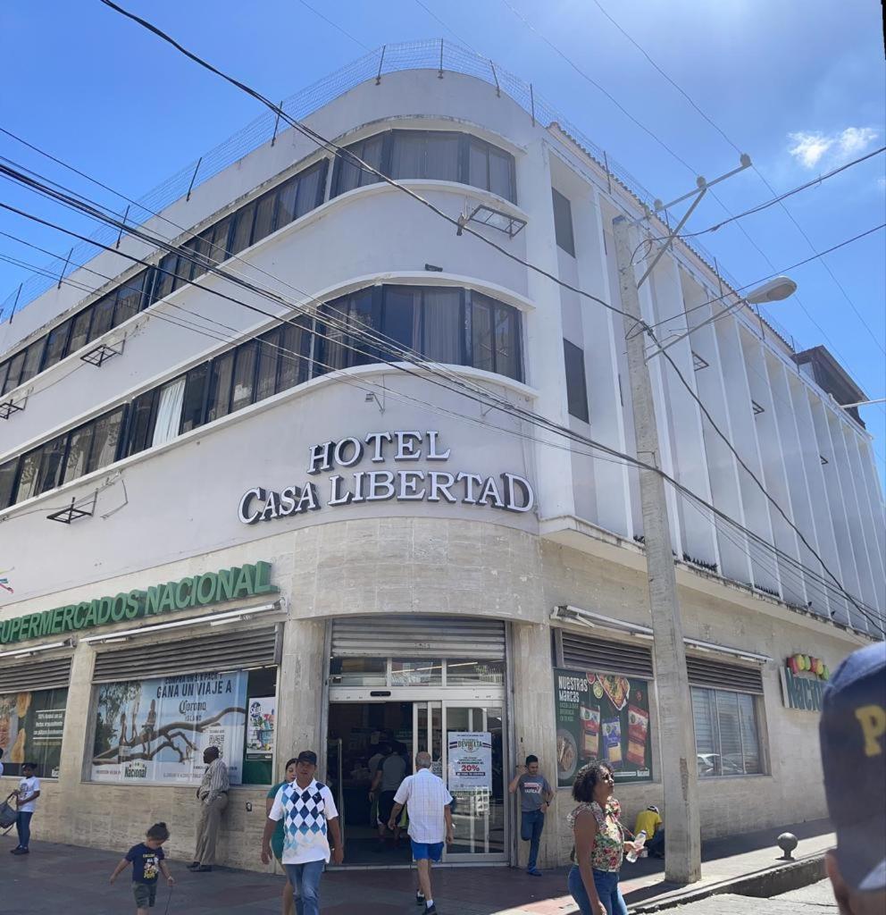 Hotel Libertad At Historic Main Street Santo Domingo Eksteriør bilde