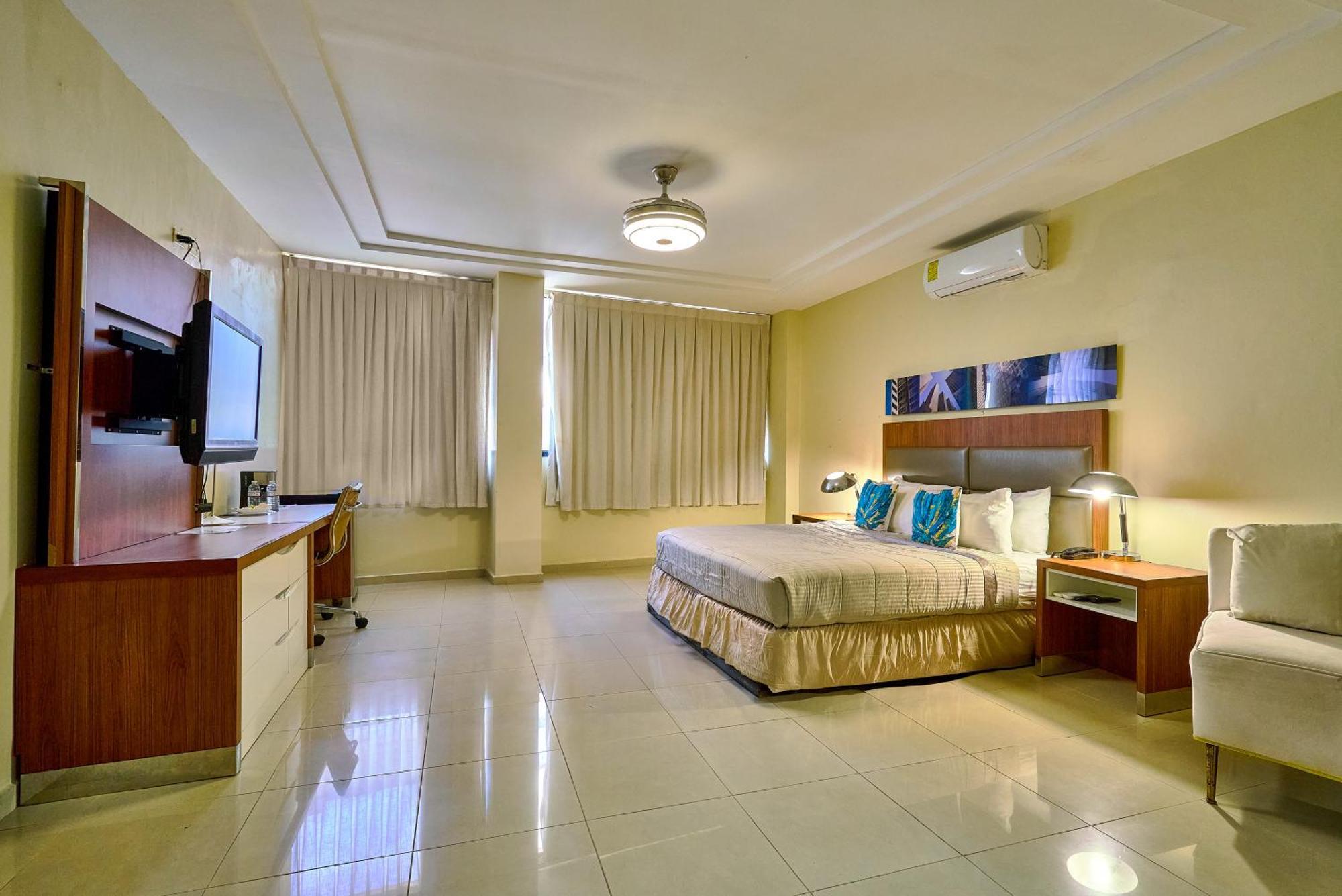 Hotel Libertad At Historic Main Street Santo Domingo Eksteriør bilde