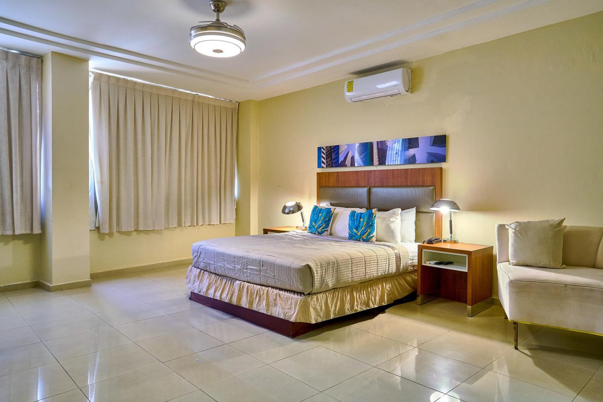 Hotel Libertad At Historic Main Street Santo Domingo Eksteriør bilde